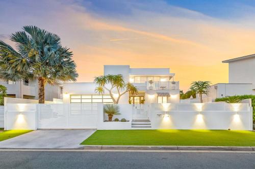 Kingscliff House | Coastal Luxe - Hampton inspired