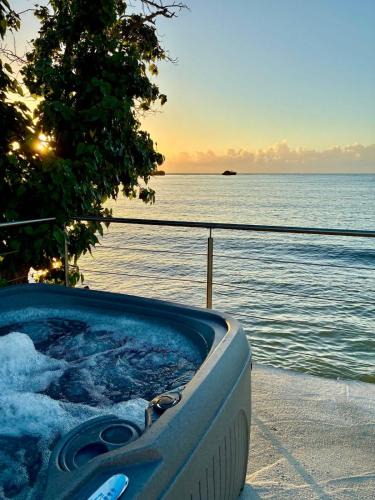 Jauca 1 House | Coastal Waterfront Villa for 9 Guests