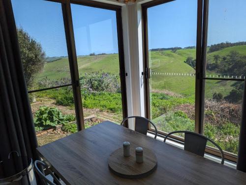Cobden House | Cobden Crest Cottages