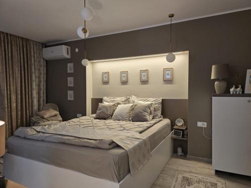 Focsani Apartment | Cochet Studio 2