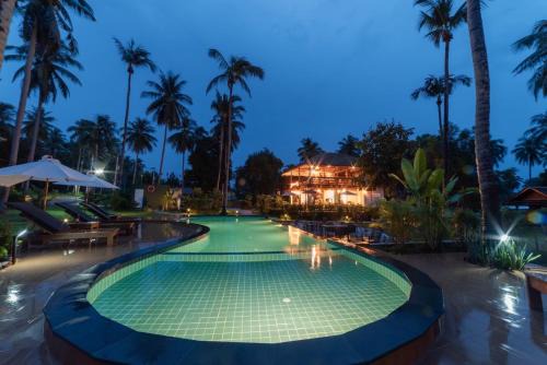 Nuea Khlong Resort | COCO Canopy Boutique Resort