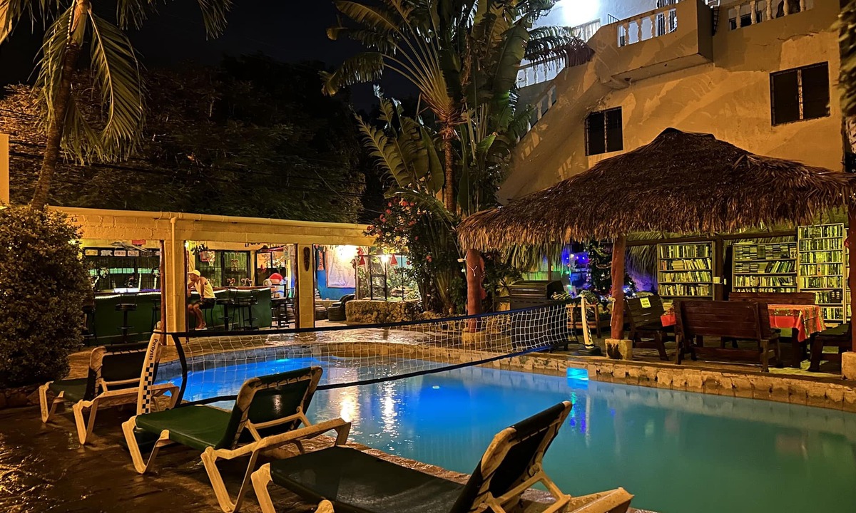 La Esplanada Hotel | Coco Hotel