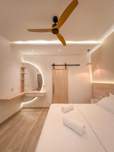Fulidhoo Hotel | Cocomero Inn
