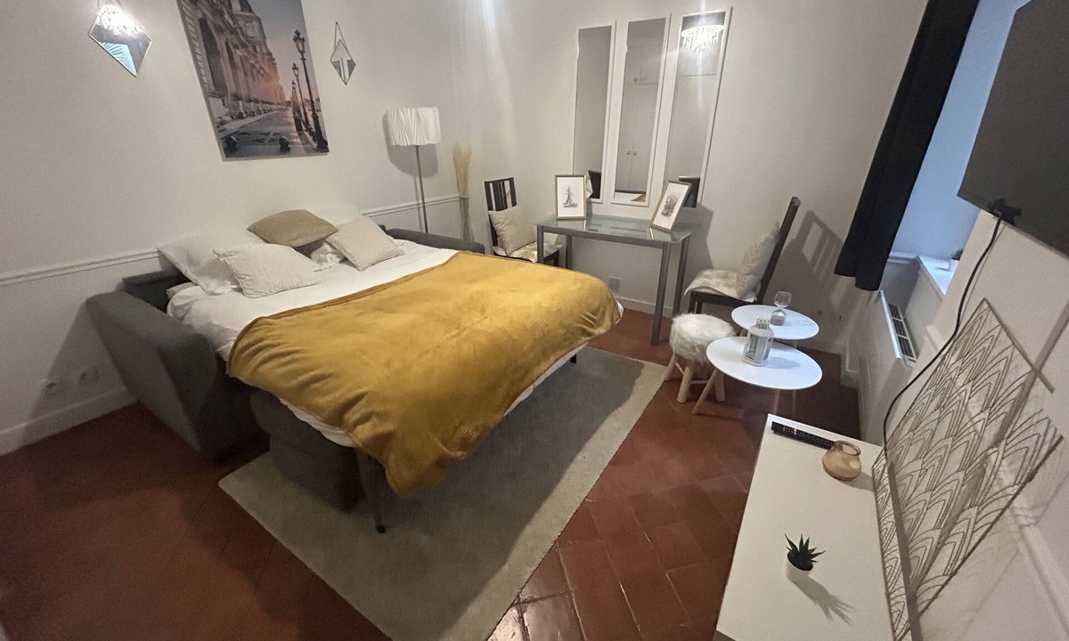 Saint-Louis Apartment | Cocon Versaillais