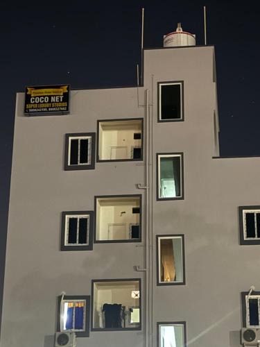 Ibrahimpatan Apartment | COCONET Luxury Studio