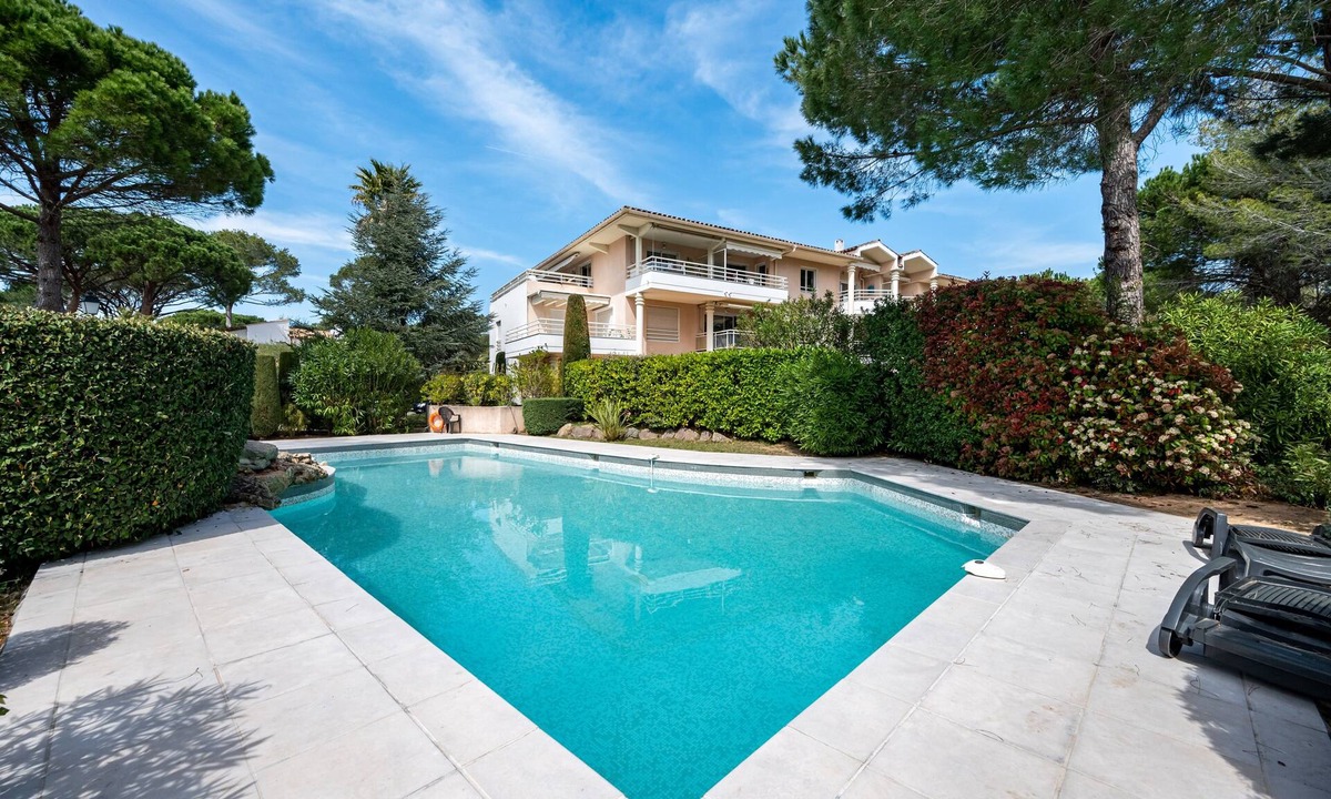 Valescure Apartment | Cocoon Drive - Climatisé avec piscine partagée