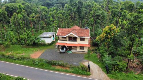 Kaimane House | Coffee View Holiday Homes