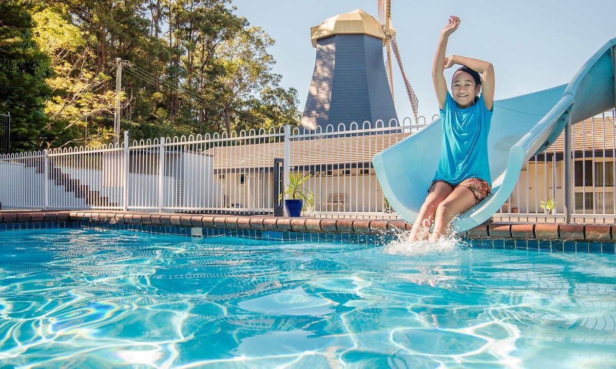 Coffs Harbour Hotel | Coffs Windmill Motel
