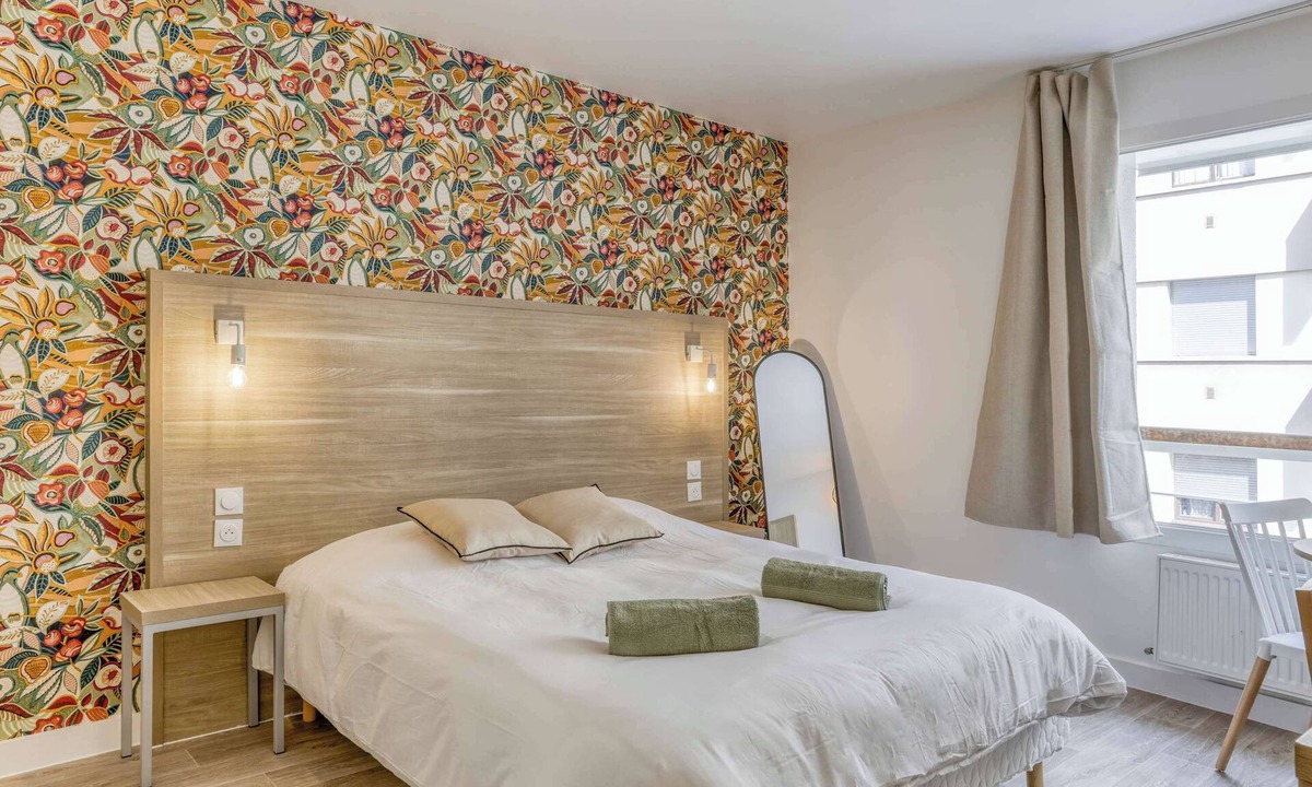 Annemasse Apartment | Colivi Studio Tehuana Cosy Gare Annemasse