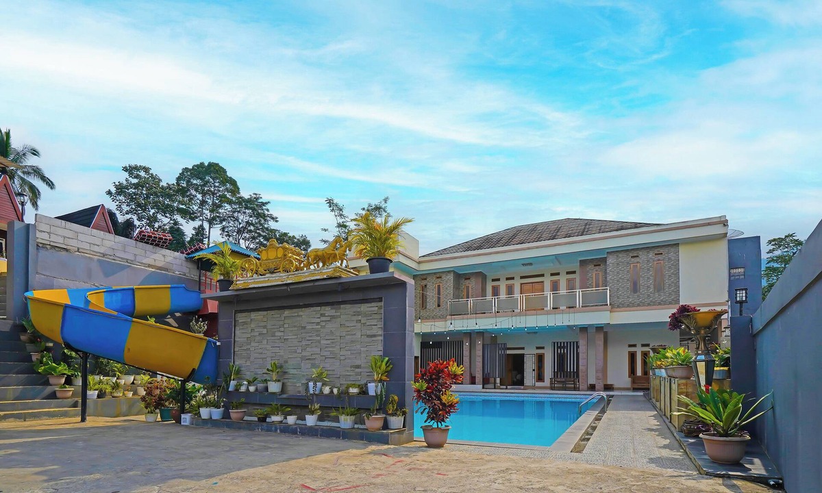 Cibiru Hotel | Collection O 92634 Villa Ds