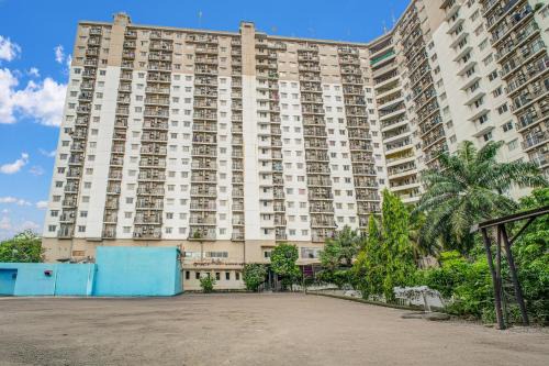 Pekayon Jaya Hotel | Collection O Serviced Apartmen Mutiara Kota