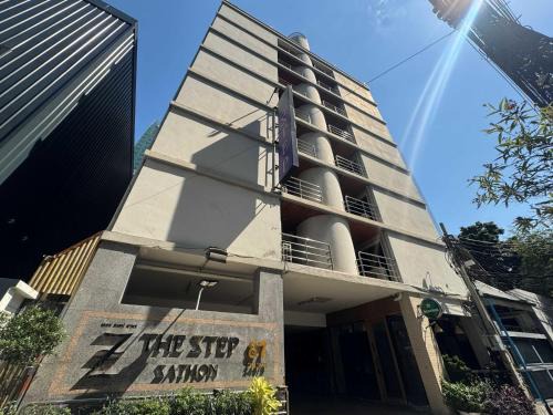 Yan Nawa Hotel | Collection O The Step Sathorn