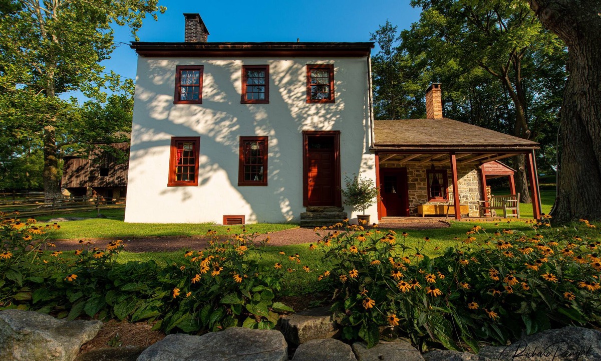 Finesville House | Colonial Charm in Historic Finesville, New Jersey