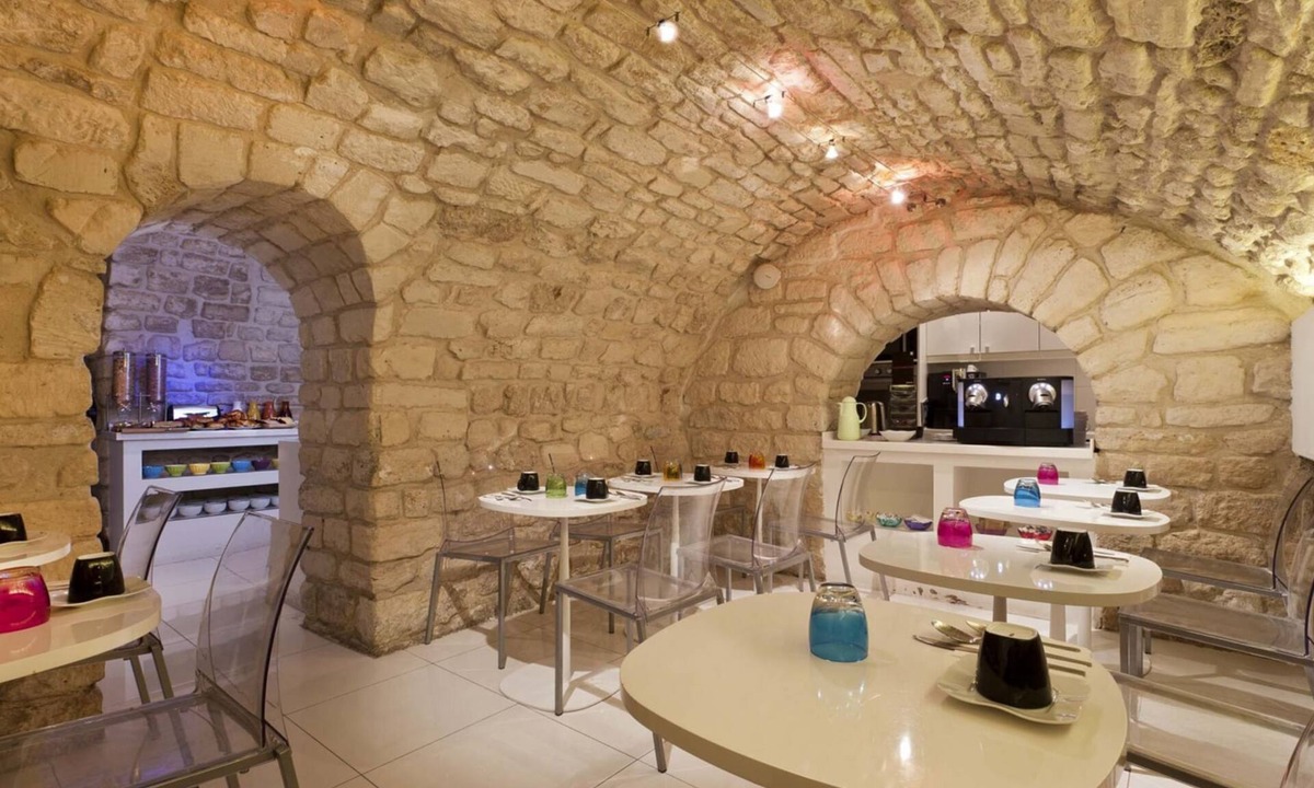 Quinze-Vingts Hotel | Color Design Hotel