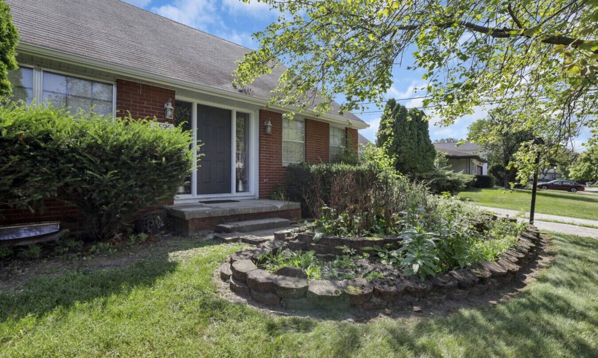 Columbus House | Columbus Central Cottage