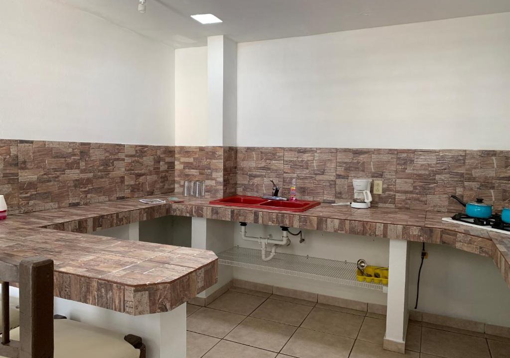 El Combate Apartment | Combate Beach Apartment/Kitchen/Tv/2 Rooms