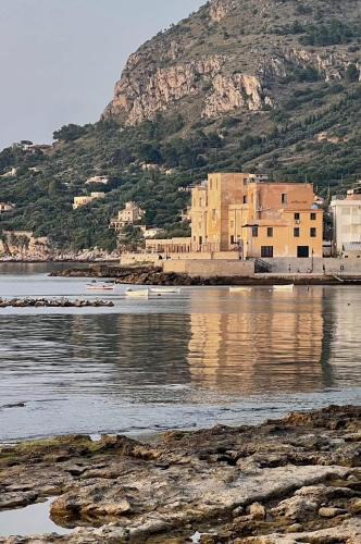 Aspra Apartment | Come A To Casa