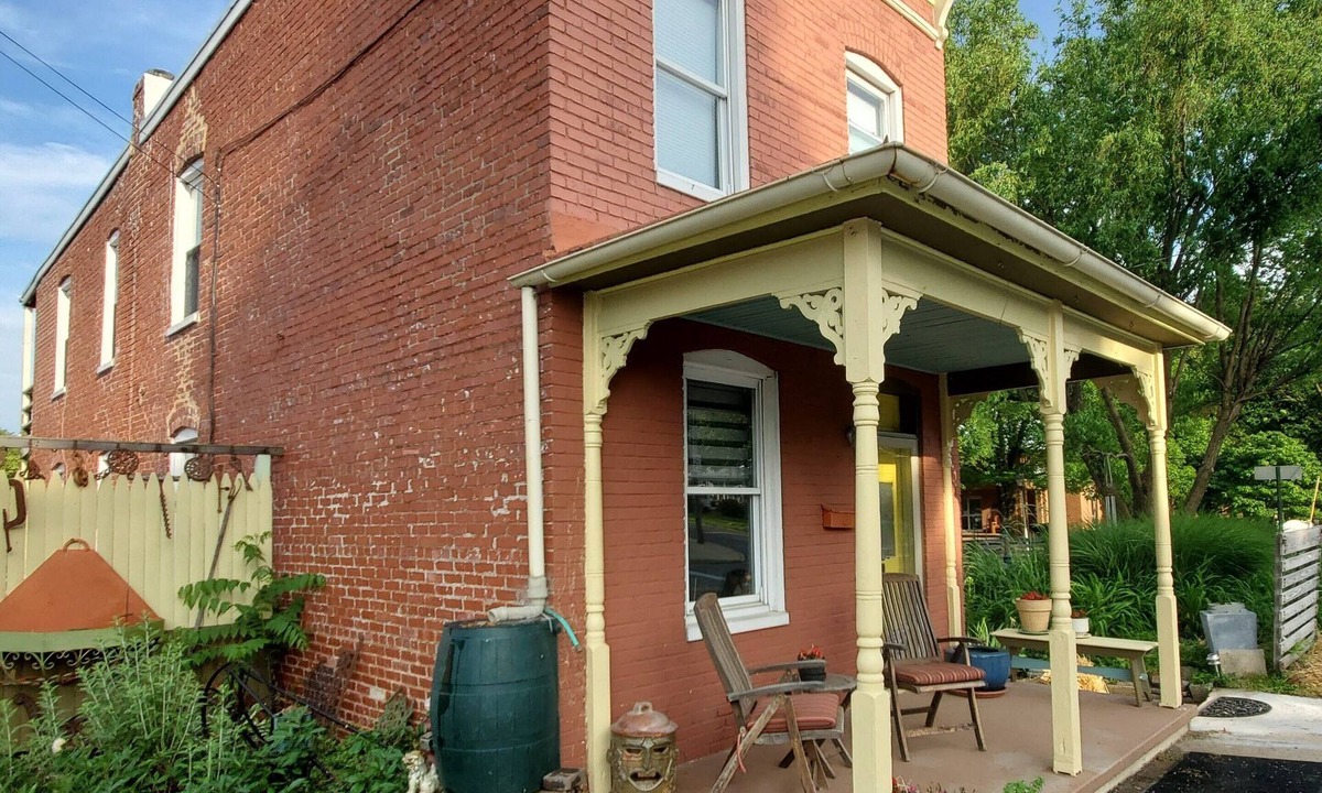 Frederick House | Come Home to Style & Comfort, Downtown, OSP, Dog/Kids OK