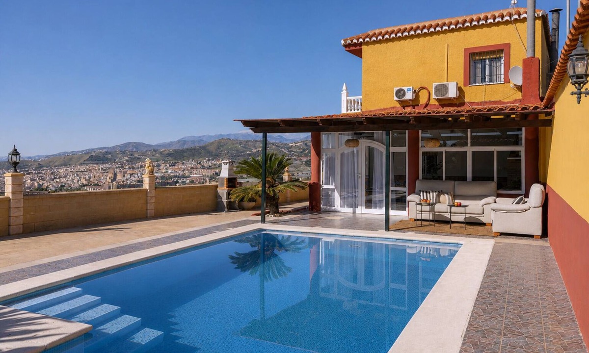 Motril House | Comeback El Patio de mi Recreo