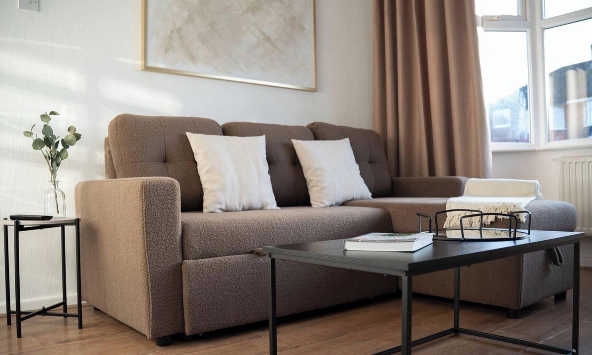 Chester House | Comfortable Stay - Close to Chester City Centre