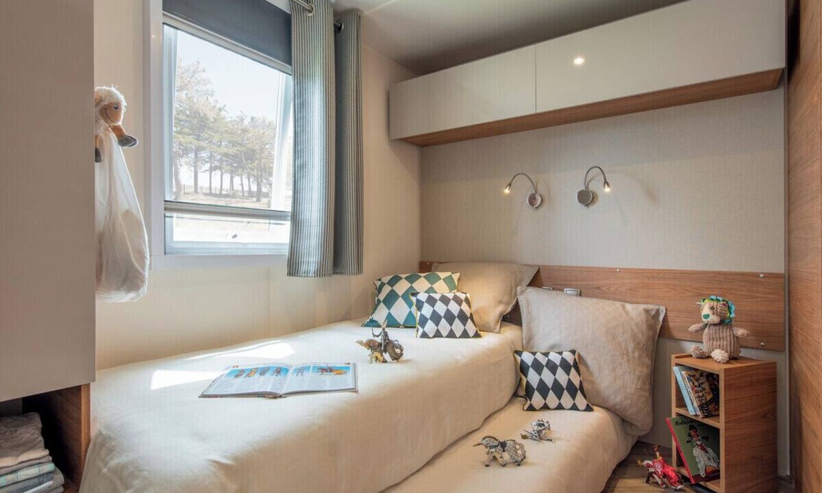 Saint-Privat-de-Champclos House | Comfort cottage in a 5* Nature & Calm estate M10