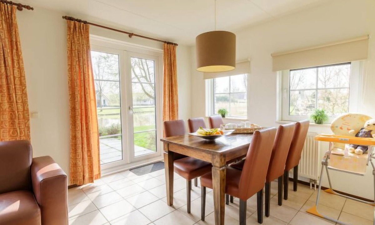 Emmen House | Comfort Cottage by Interhome