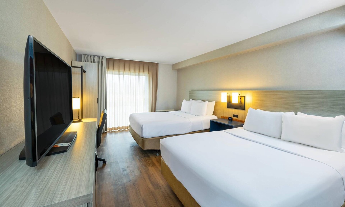 Amherst Hotel | Comfort Inn Amherst