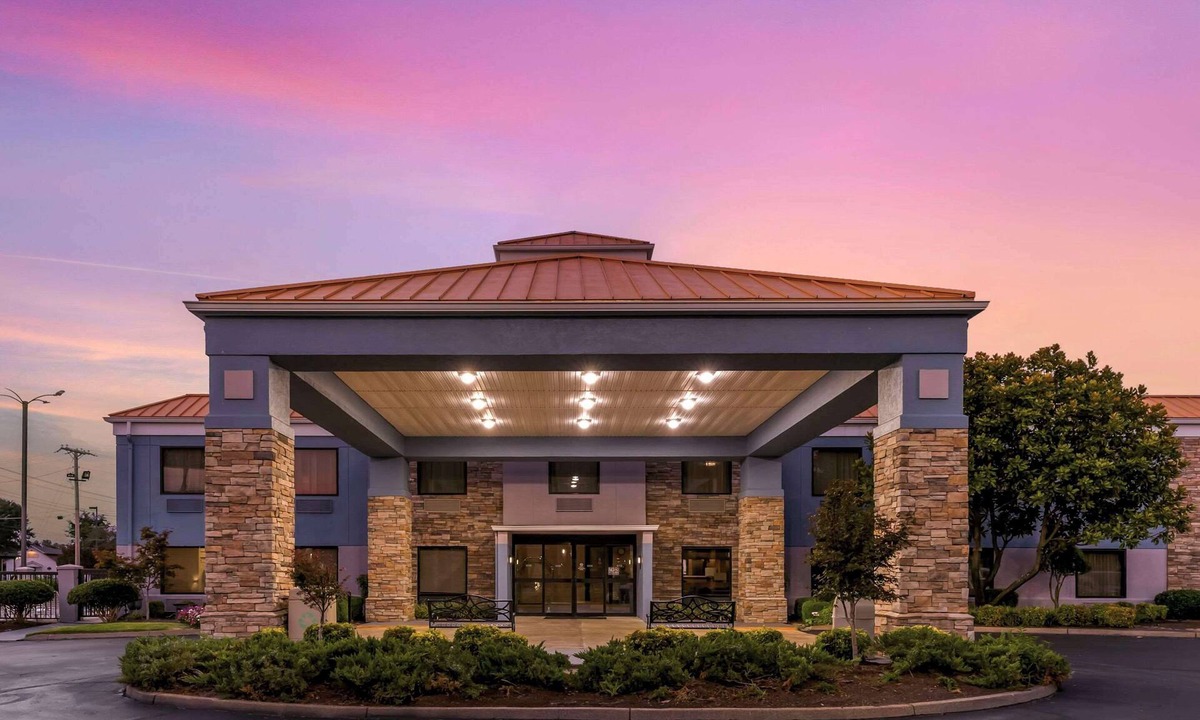 Brownsville Hotel | Comfort Inn Brownsville I-40