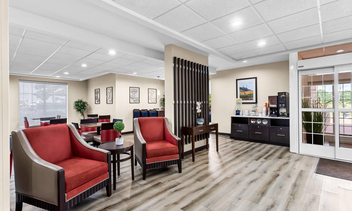 Grenada Hotel | Comfort Inn & Suites Grenada