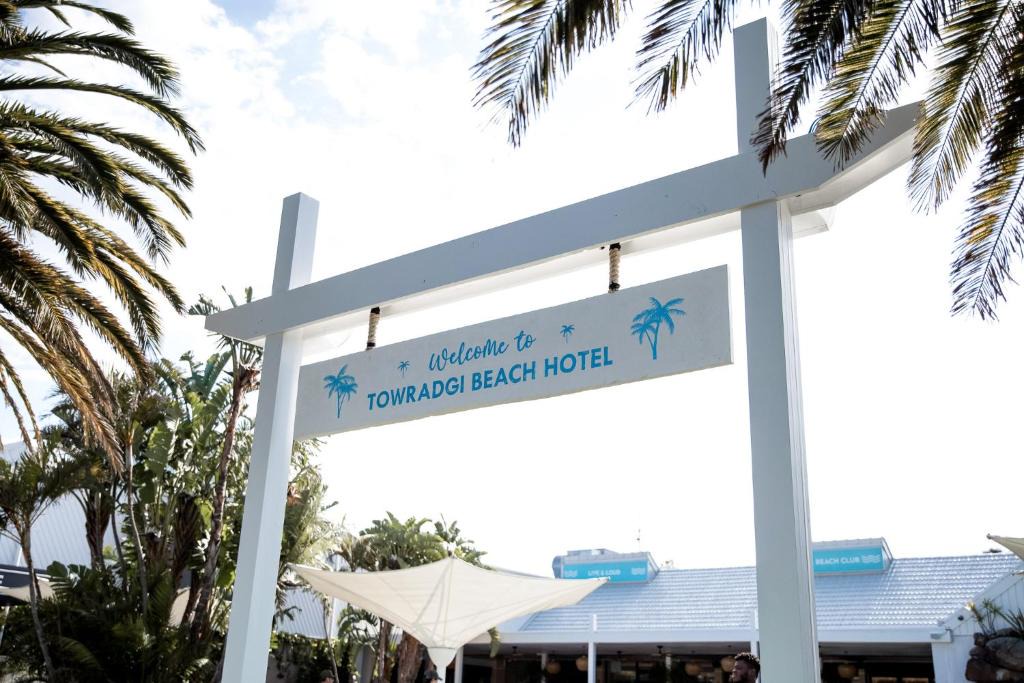 Fairy Meadow Hotel | Comfort Inn Towradgi Beach