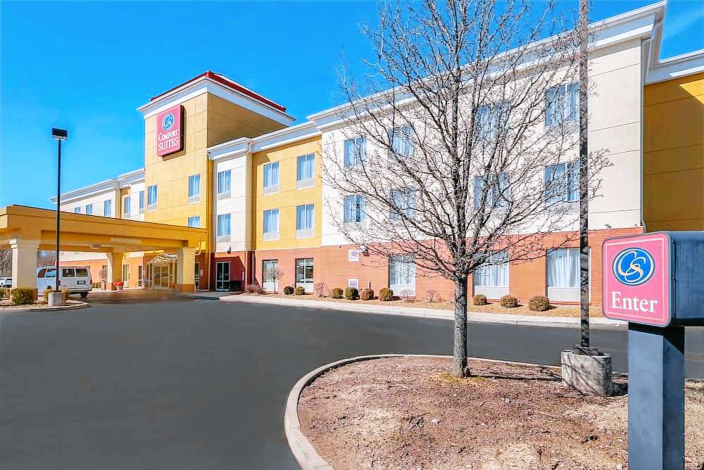 Mount Saint Joseph Hotel | Comfort Suites Cincinnati Airport