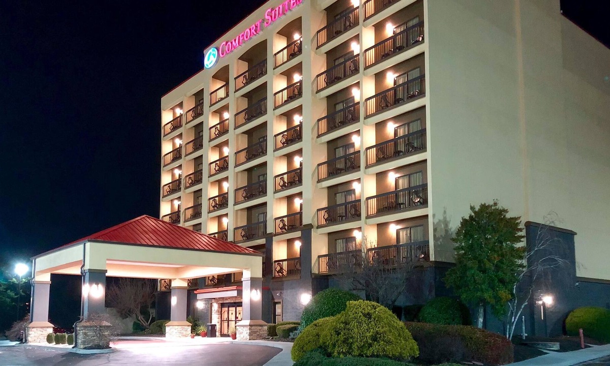 Pigeon Forge Hotel | Comfort Suites Mountain Mile Area