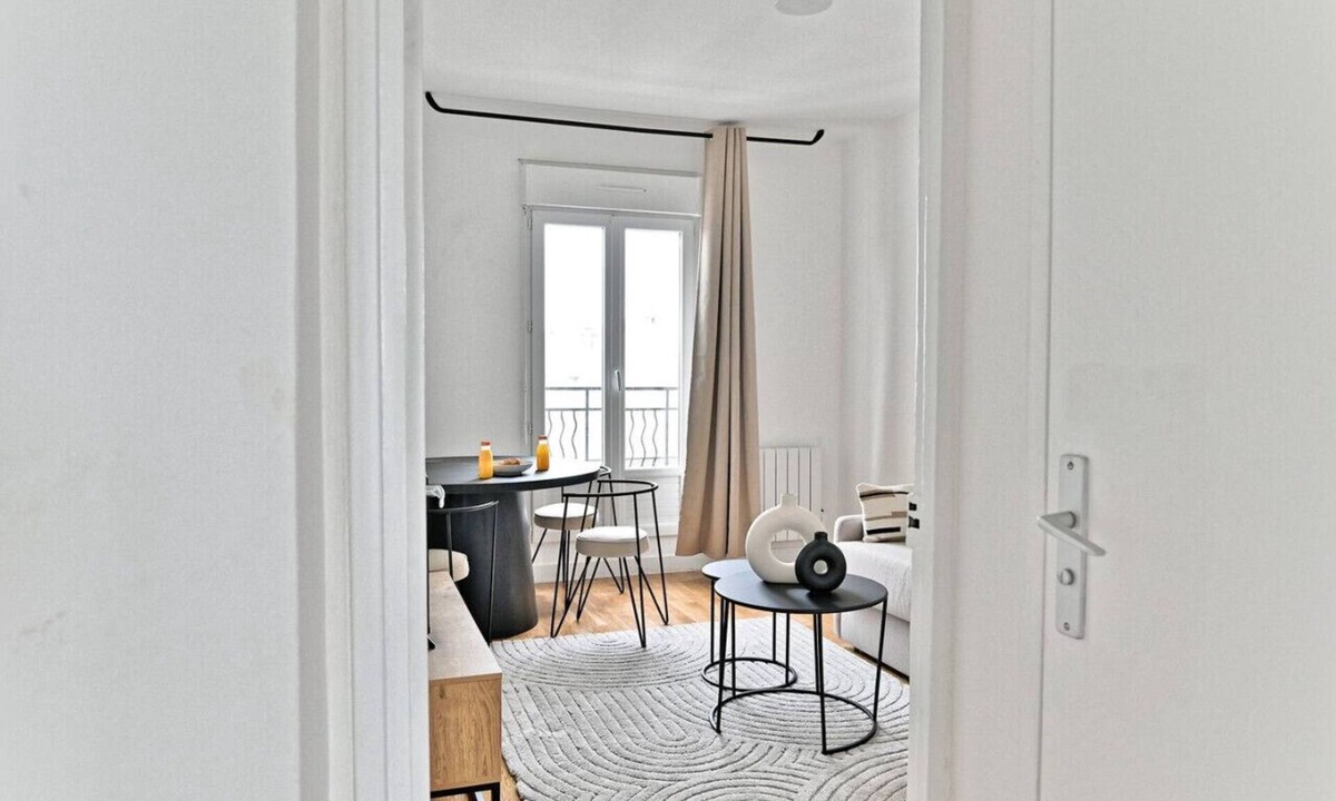 Montreuil Apartment | Comfortable 2-room apartment in Paris - II