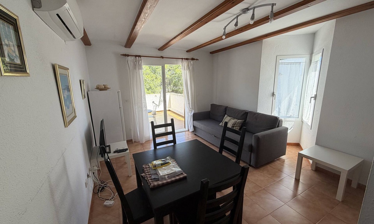 Pedreguer Apartment | Comfortable accommodation located in an ideal area for children
