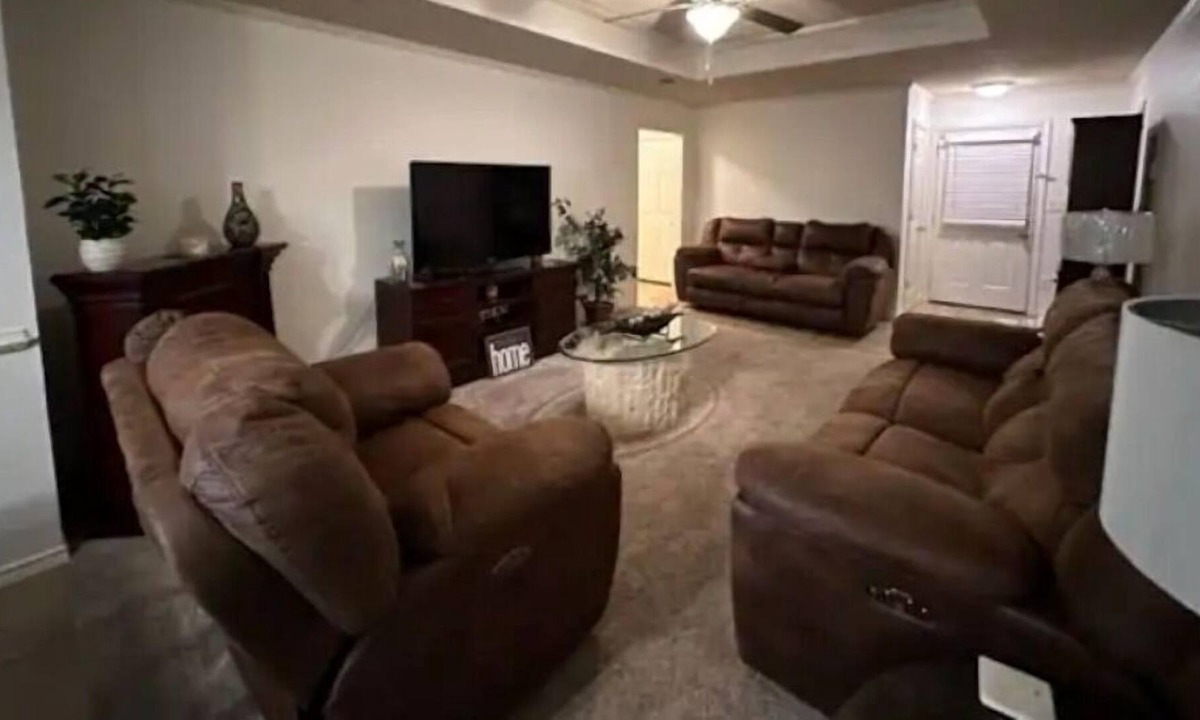 Nash House | Comfortable and Cozy