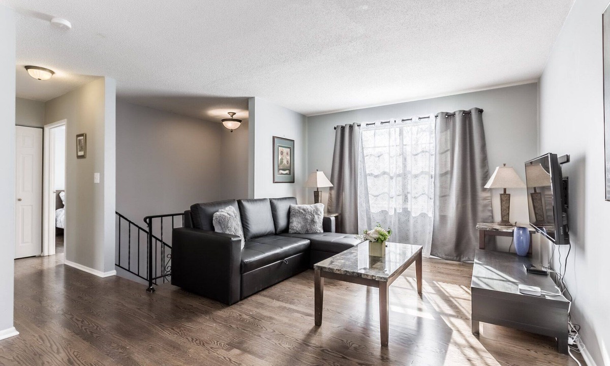 Lenexa House | Comfortable and elegant 3BDR duplex, unit # 2