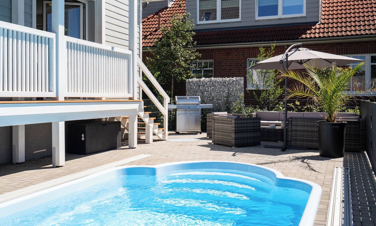 Alttechau Apartment | Comfortable and high-quality with heated pool and infrared sauna near the Baltic Sea