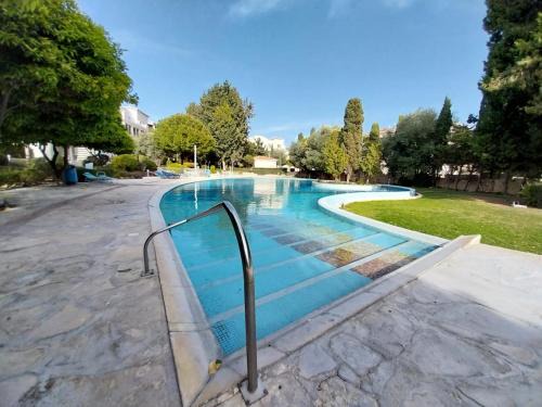 Universal Apartment | Comfortable and Ideally Situated