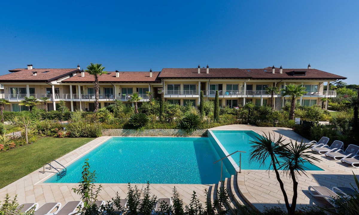 Colombare Apartment | Comfortable and modern apartment one step away from the lake