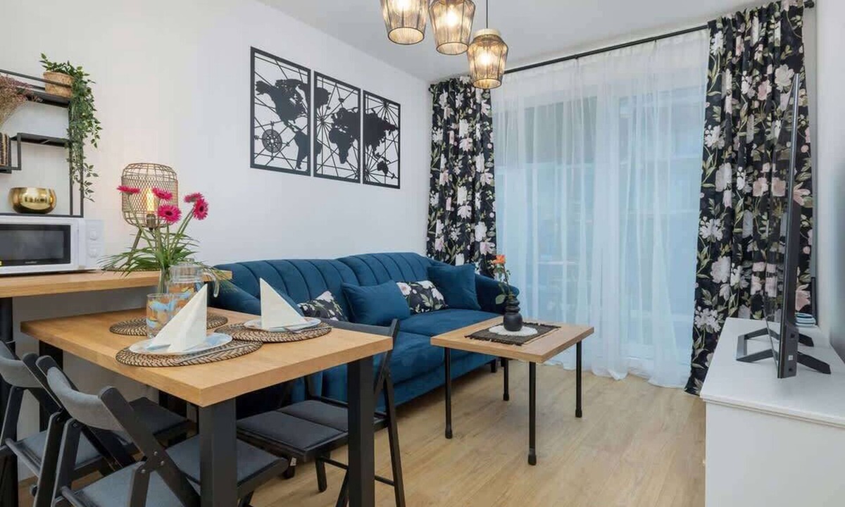 Gaski Apartment | Comfortable Apartment with Terrace | Close to the Beach, Parking