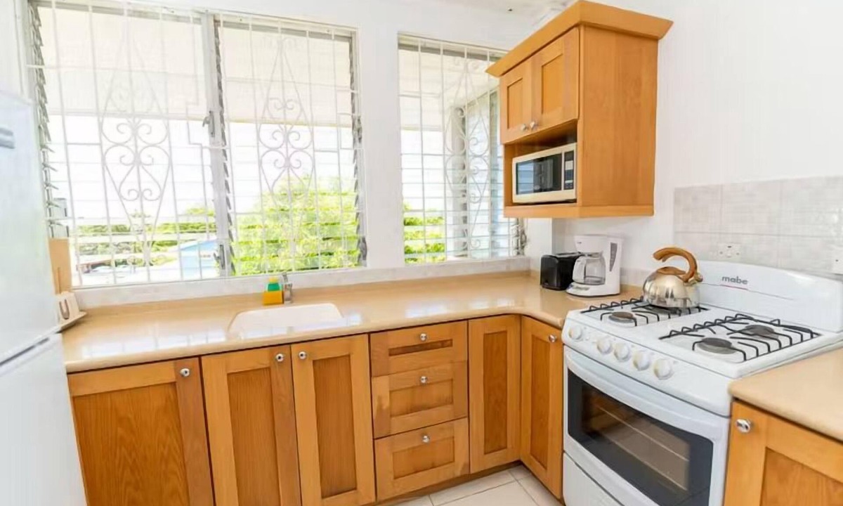 Blue Waters Hotel | Comfortable Barbados Apartment in Prime South Coast Area