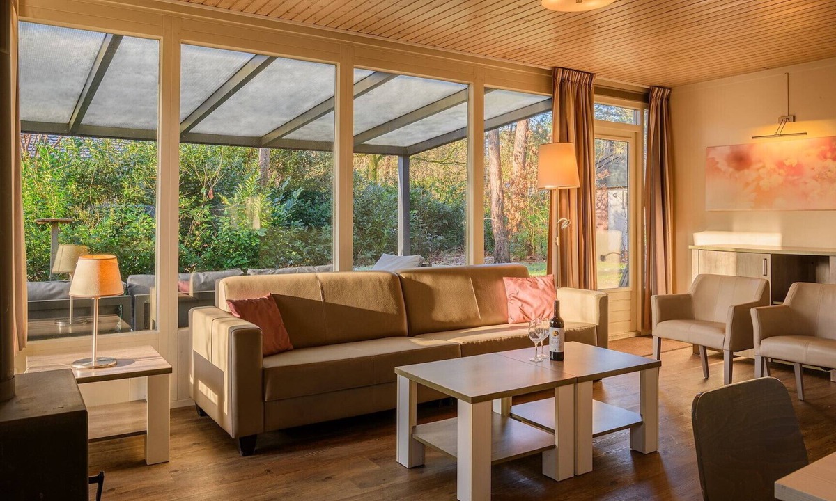 Krachtighuizen Cottage | Comfortable bungalow for 8 persons