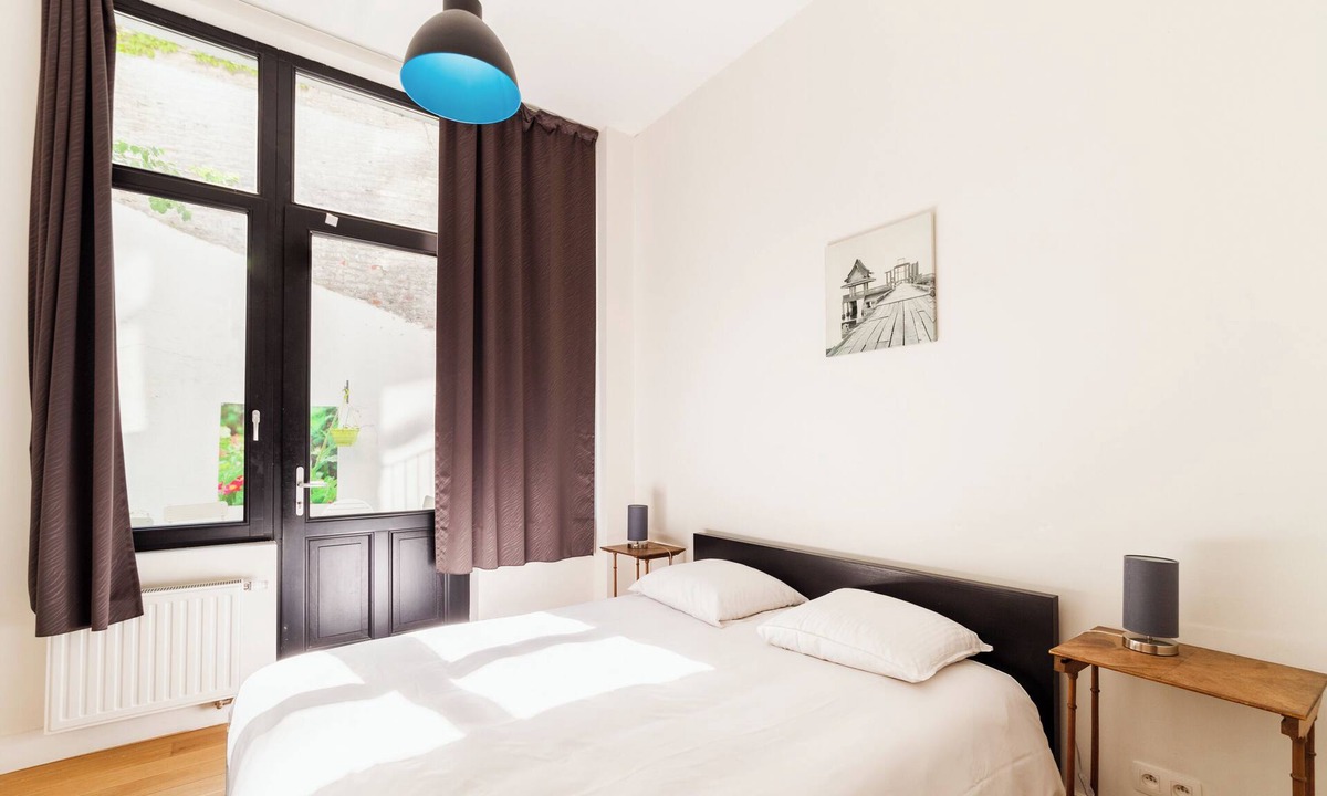 Sint-Gillis Apartment | Comfortable Central And Quiet