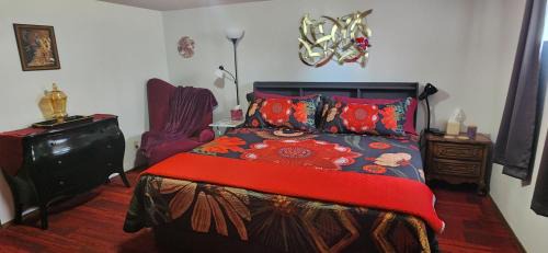Kent House | Comfortable Cozy Living Space, Kent WA