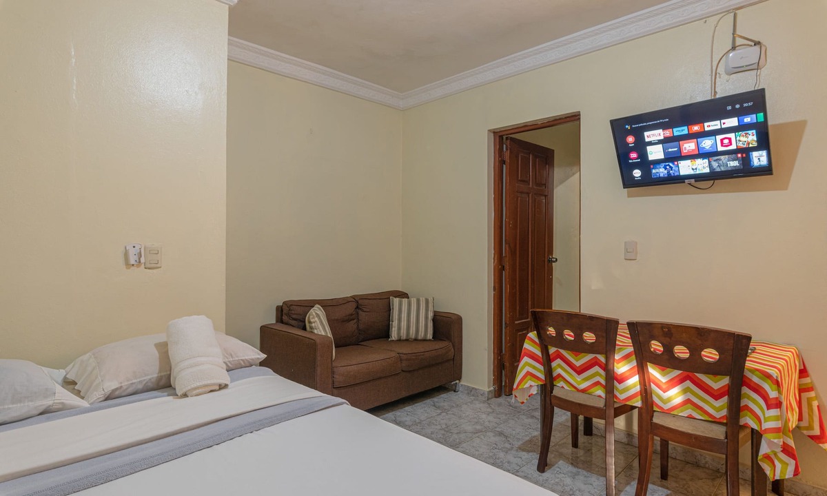 Corales del Sur House | Comfortable Double Room in Corales del Sur, Santo Domingo Este -Near Airport SQD