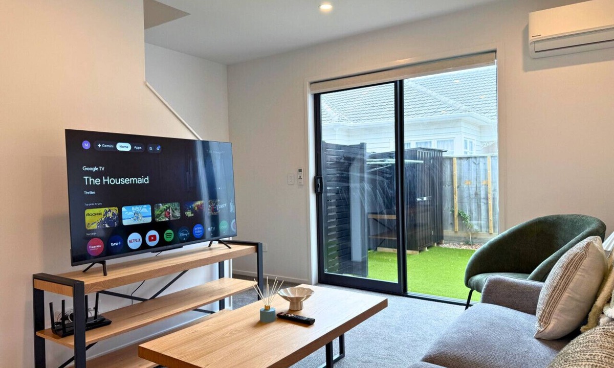 Lower Hutt Villa | Comfortable Fairfield Stay Near Wellington