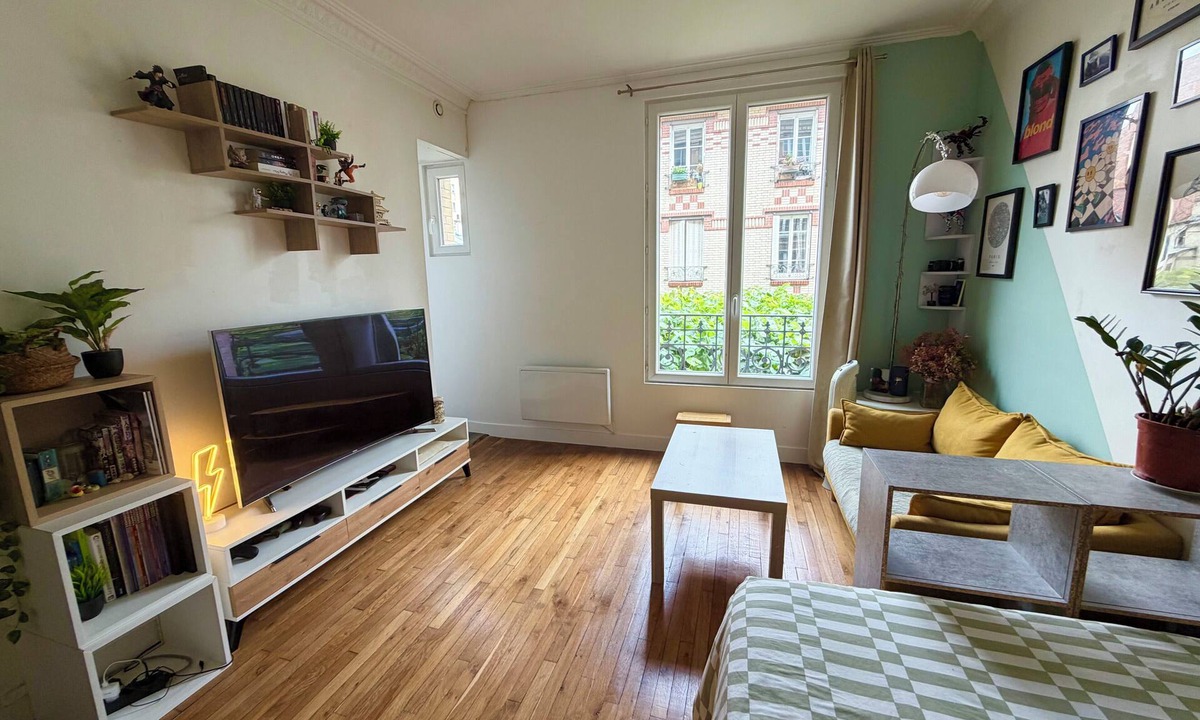 Issy-les-Moulineaux Apartment | Comfortable studio close to the Seine