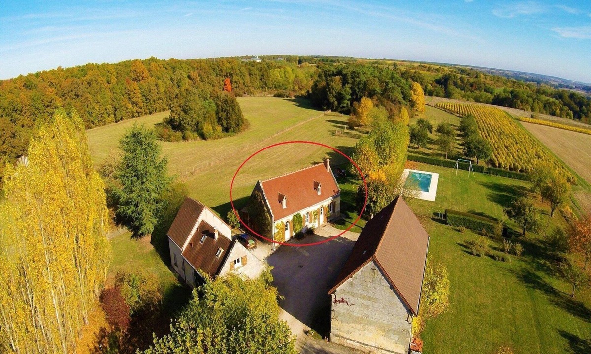 Montrichard House | Comfortable holiday home with swimming pool