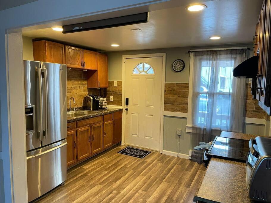 East Hartford House | Comfortable home away from home