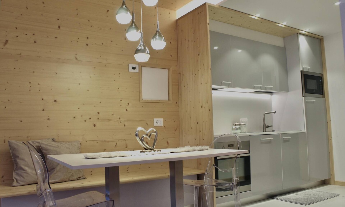 Campitello di Fassa Apartment | Comfortable Apartment “Eurochalet- S5” close to the Ski Lifts with Mountain View, Wi-Fi, Garden & Terrace; Parking Available